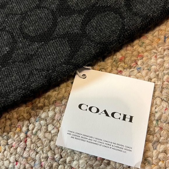🎉 HP 🎉 🆕 Coach Signature Knit Beanie - Picture 3 of 8